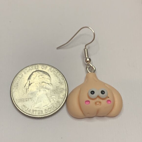 Garlic Earring, Funny Food Earring, Chef Earring, Cooking Earring, Gift Idea - Picture 4 of 6